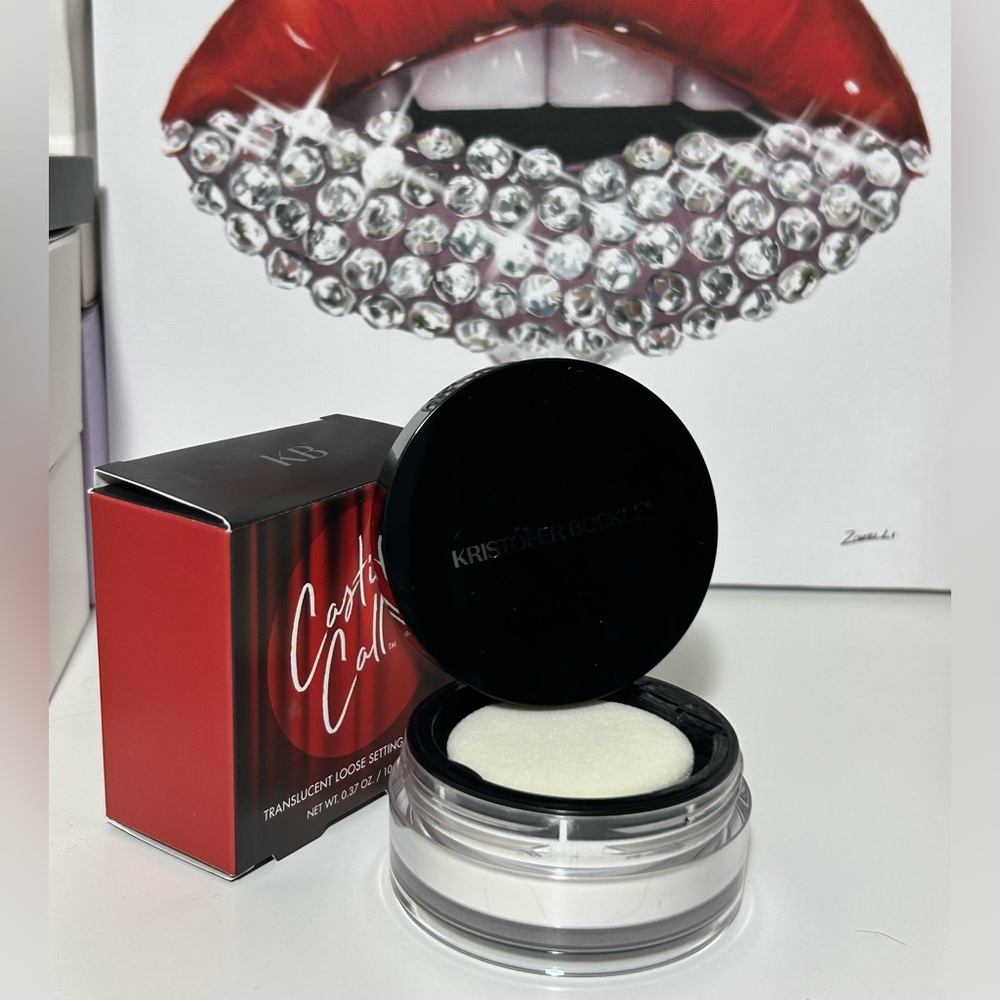 Kristopher Buckle Translucent Loose Setting Powder - Picture 5 of 6